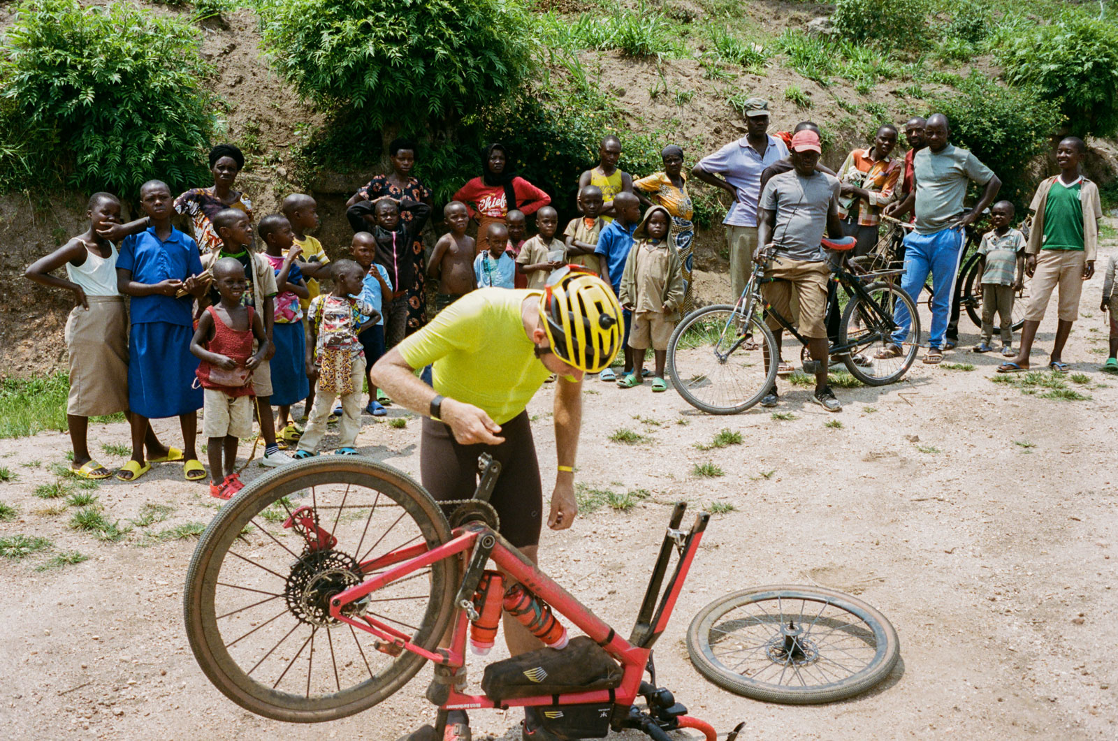 Going the distance: «Dirt, Sweat, Fever» – Ulrich Bartholmoes in Basel 9