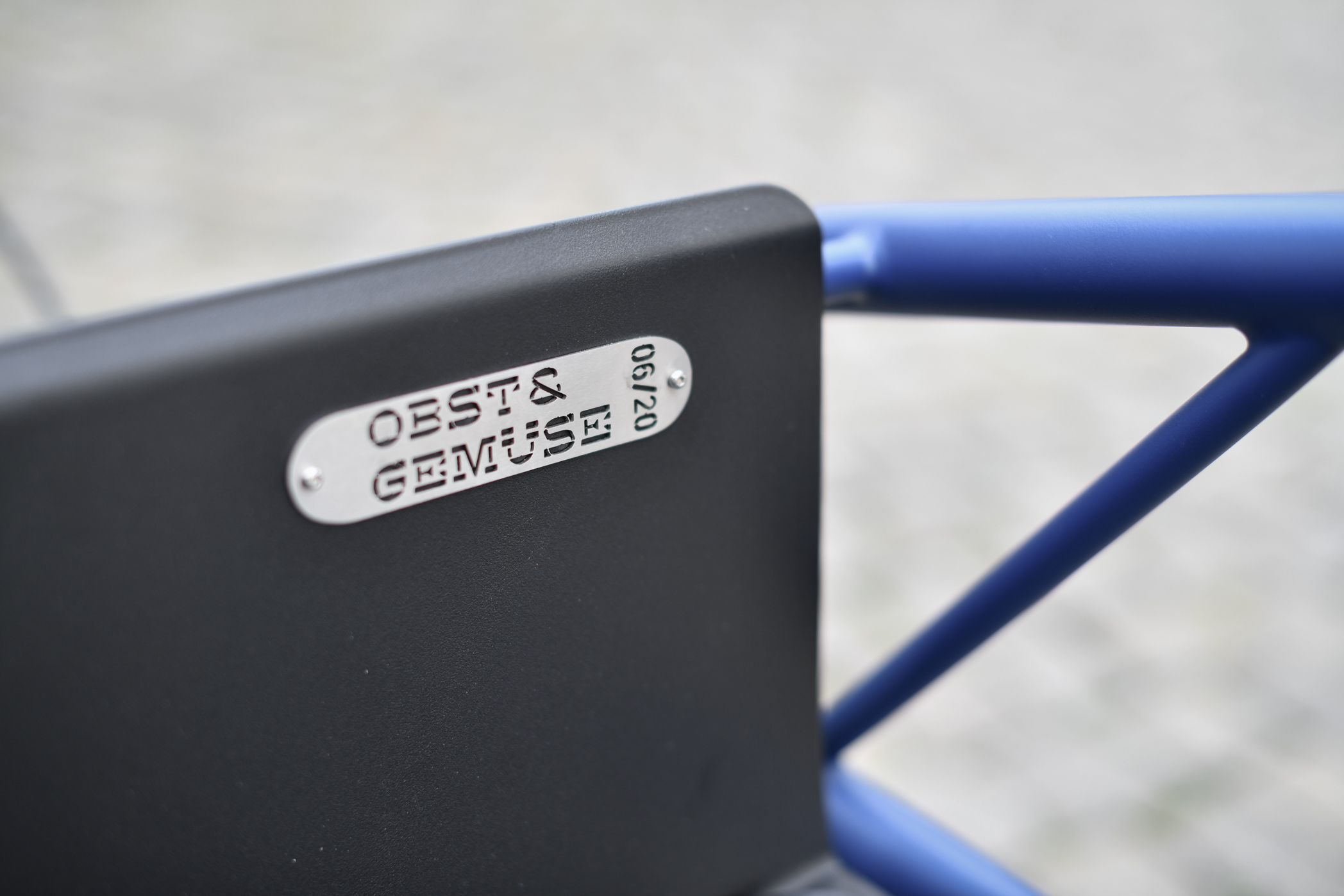 Bike Check: ein dunkelblaues OBST&GEMÜSE + Elian Cycles Ultimate eCargo 9