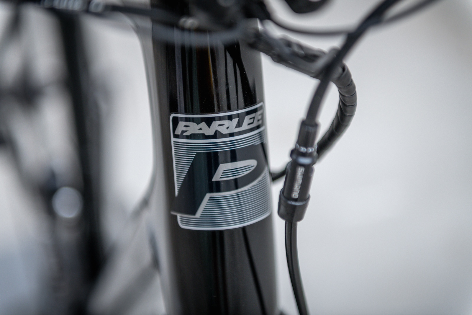 REDUCED PARLEE Altum Schwarz 54