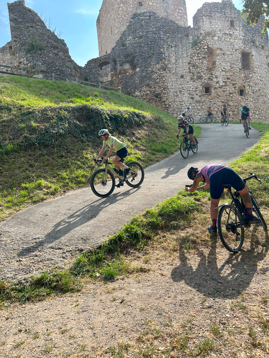 Eventbericht // gravELLE: mit guter Laune über Stock und Stein 5